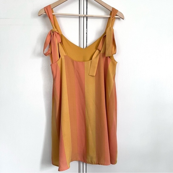 Show Me Your Mumu Throw and Go Tie Mini Sunset Stripe Size XS Mod Retro Beach - Picture 8 of 11